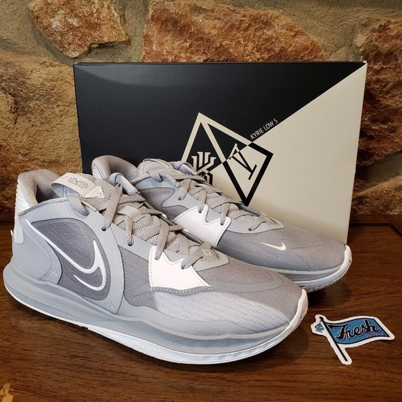 White Grey Kyrie Nike Kyrie Low Wolf Grey White Basketball